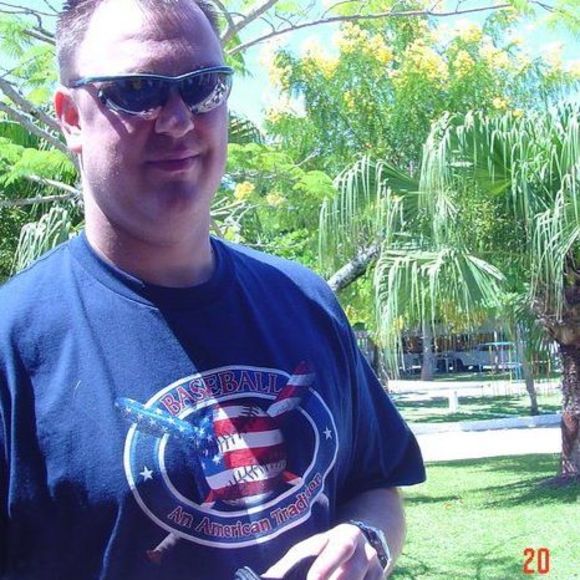 Meet your Posher, Thomas - Picture 1 of 1